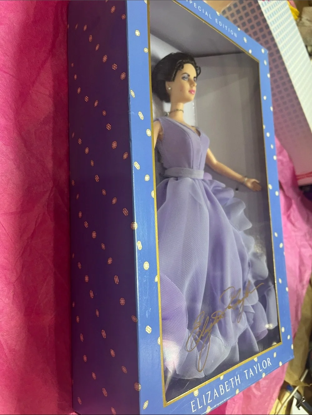 2000 Special Edition Elizabeth Taylor White Diamonds Barbie Doll NRFB
